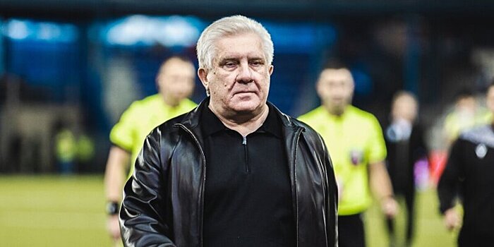 Ташуев полностью изменил игру «Факела», считает защитник команды Божин