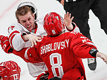 Шабловский подрался с Сараевым, Бочаров не спас в серии буллитов. Лучшие фото Кубка мэра