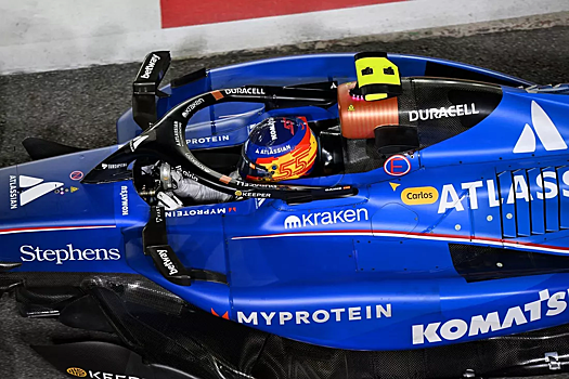 Сайнс объяснил критику трансляции гран-при Сингапура