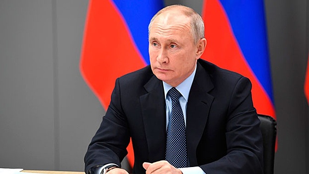 Путин пошутил на совещании о потерявшемся штативе и Михельсоне