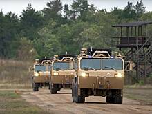 Для американских военных создадут роботизированные автоколонны