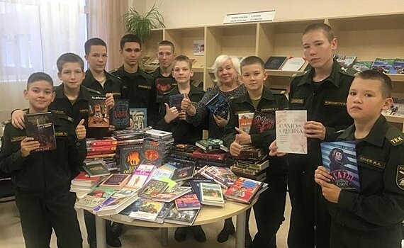 "ТАИФ-НК" закупил книги для Татарстанского кадетского корпуса имени Героя Советского Союза Г.Б. Сафиуллина