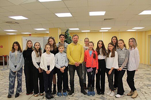 Популярный тревел-блогер Александр Усольцев побывал в гостях у юных журналистов Дворца творчества