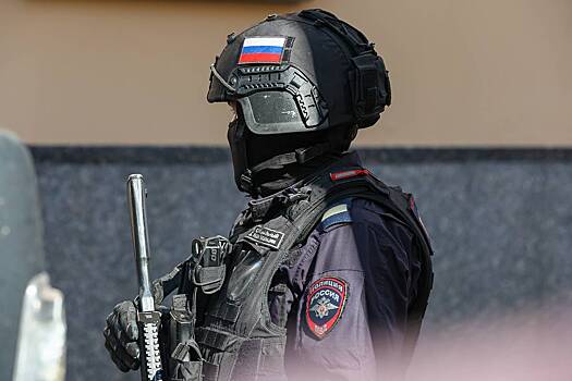 Спецназовцы штурмовали дом с тремя находящимися под наркотиками дезертирами из зоны СВО