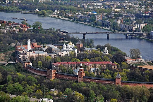 «НАШЕ Радио» начало вещание в Великом Новгороде