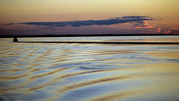 Липецкое ООО «Ликвидатор» демонтирует рухнувший автомобильный мост через Енисей