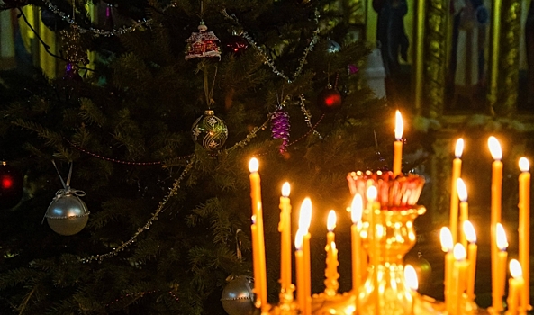 Губернатор Андрей Бочаров поздравил епископов Елисея и Иоанна с Рождеством