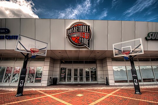 Кладезь баскетбола: самое главное и интересное о Зале славы имени Нейсмита