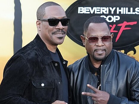 Комедийные актеры Эдди Мерфи и Мартин Лоуренс породнились после свадьбы их детей