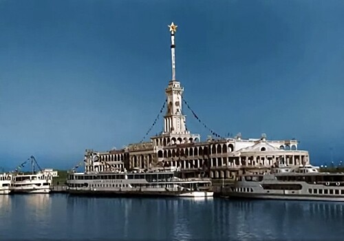Москвичам показали Северный речной вокзал времен выхода фильма «Волга-Волга»