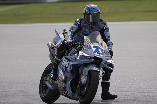 Алекс Маркес выиграл спринт MotoGP ГП Валенсии, Педро Акоста — второй