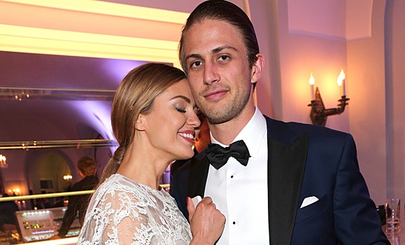 Заграничная любовь: 10 звезд, которые развелись с иностранцами