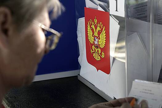 В Москве открылись избирательные участки на трехдневных выборах мэра