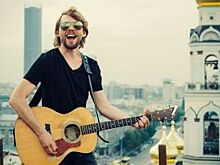 Екатеринбургский музыкант Миша Лузин выпустил новый клип про весну и любовь