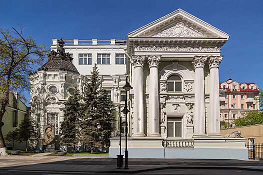 Москвичи оценили отреставрированные исторические усадьбы