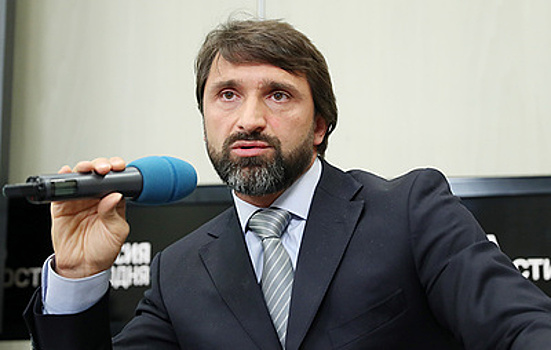 Агапитов стал кандидатом на пост президента Международной федерации тяжелой атлетики