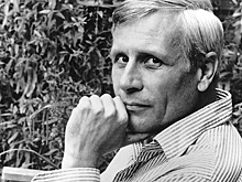 Умер британский писатель и лауреат «Букера» Дэвид Стори