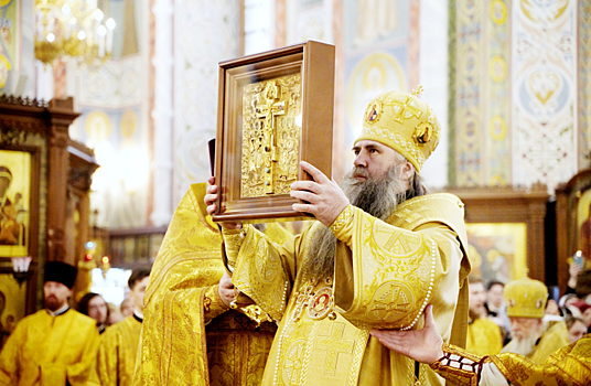 Найденная в нижегородском монастыре икона с крестом прибыла в Александро-Невский собор