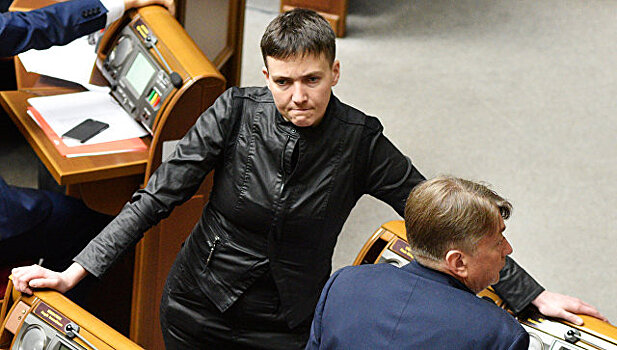 Савченко предложила Порошенко уступить свой пост Януковичу