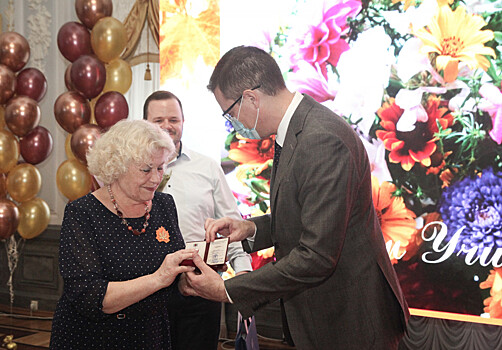 Мэр города Нижнего Новгорода поздравил учителей с праздником