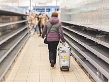 Полки американских магазинов опустели