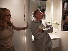 Популярная телеведущая похвасталась квартирой с библиотекой в туалете