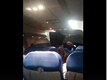 Световое представление со скрежетом пережили пассажиры рейса Петербург-Сочи