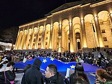 Начало протестов из-за законопроекта об иноагентах в Грузии объяснили