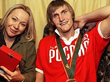 Разрешила мужу изменять, все думали, что их развод — дело времени, а они счастливы уже 23 года — Как складывается жизнь семьи А.Кириленко