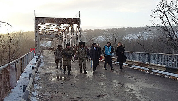 Мирный житель ЛНР подорвался на растяжке украинской ДРГ