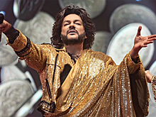 Филипп Киркоров любит молодых фанаток: «Посчитай сколько их?»