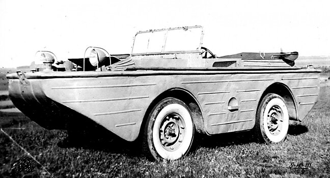 По земле и воде: советская легковая амфибия
