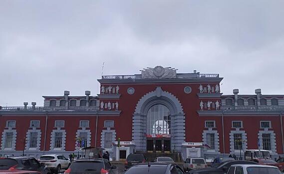 В Курске на железнодорожном вокзале планируют установить эскалатор