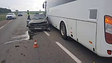 Пассажир и водитель Audi получили травмы в столкновении с автобусом в Дивеевском районе