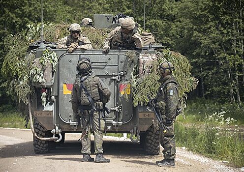 Армия Эстонии приготовилась к изъятию техники у граждан