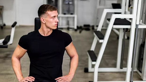 Обвисшая грудь у мужчин: откуда берётся и как от неё избавиться? Ответ врача