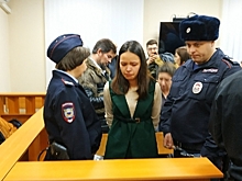 В Омске суд лишил родительских прав мать мальчика, которого ставили коленями на гречку