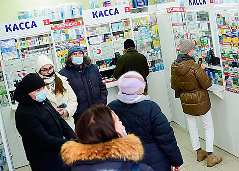 Врач заявил о бессмысленности запасания лекарств впрок