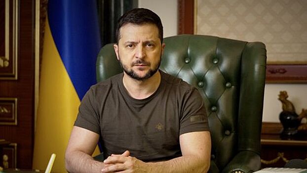 Зеленский одобрил решение лишить четырёх украинских депутатов гражданства