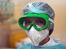 «Убийца из Уганды»: Россиян предупредили об опасности биоатаки Эболой