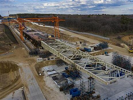 Мост через Волгу около Климовки готов на 20%