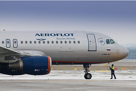 Выручка «Аэрофлота» в 2020 году сократилась больше чем вдвое