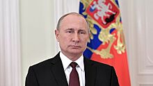 Путин присвоил звания генералов 26 силовикам