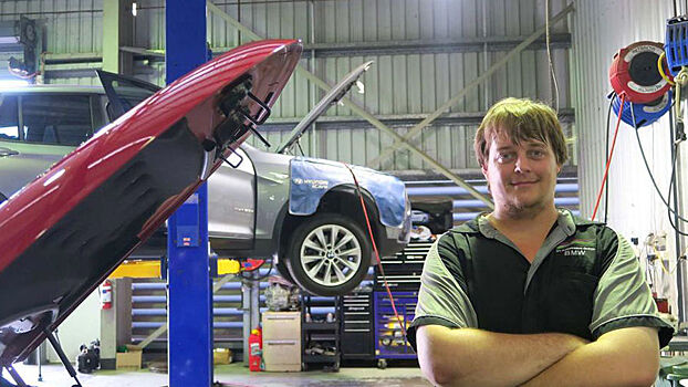 Австралийский механик открыл четыре новые экзопланеты