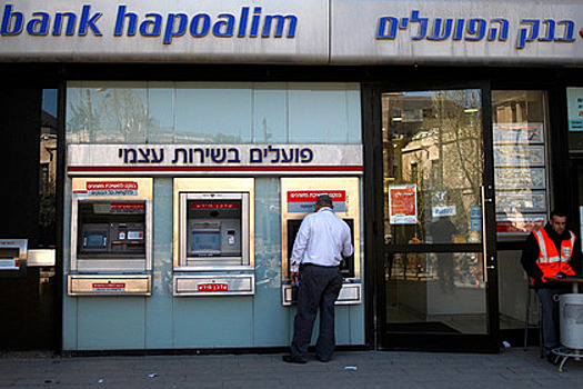 Израиль заблокировал счета делового партнера Абрамовича