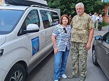 Волонтеры поддерживают военных и жителей Донбасса