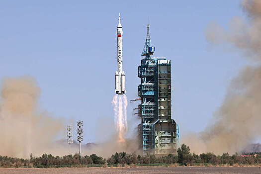 Китайский космический корабль без экипажа запущен на орбиту