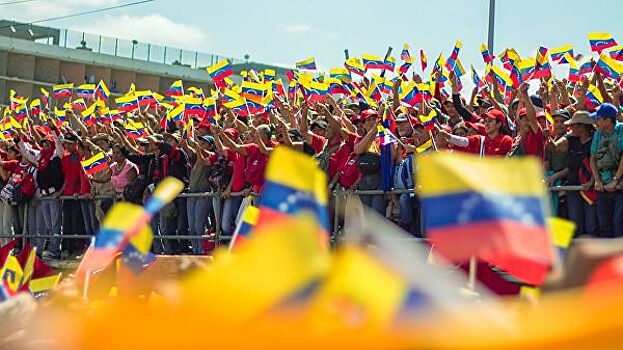 Перу вводит гуманитарные визы для венесуэльцев