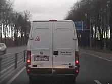 В Тверской области водитель минифургона не пропускал реанимацию с тяжёлым пациентом