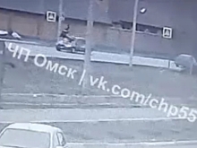 Водитель, сбивший омичку на переходе так, что ее перевернуло в воздухе, был пьян — ГИБДД